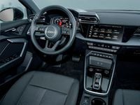 Gebraucht Audi A3 Sportback 116 PS (85 kW) 2025 Schwarz Kleinwagen