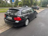 Second-hand BMW 318 143 CP (105 kW) 2008 Negru Break