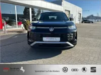 Gebraucht VW Tayron Life 150 PS (110 kW) 2025 Grenadilla black metallic SUV
