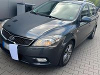 Second-hand Kia Ceed 116 CP (85 kW) 2012 Gri Hatchback