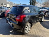 Gebraucht Suzuki Swift Comfort 83 PS (61 kW) 2023 Schwarz Kleinwagen