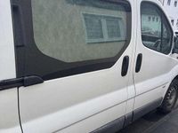 Gebraucht Opel Vivaro Edition 82 PS (60 kW) 2004 Weiß Van / Kleinbus