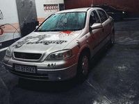 Gebraucht Opel Astra Selection 101 PS (74 kW) 2002 Limousine