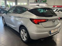 gebraucht Opel Astra Lim. 1.6 T *1.Hand*LED*SHZ*LRH*Klima*