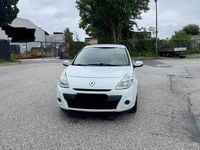 Gebraucht Renault Clio II Expression 75 PS (55 kW) 2011 Weiß Kleinwagen