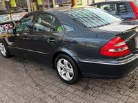 Gebraucht Mercedes E280 231 PS (169 kW) 2005 Schwarz Limousine