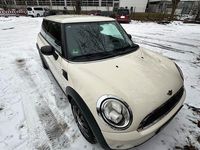 Gebraucht Mini ONE 75 PS (55 kW) 2010 Weiß Kleinwagen
