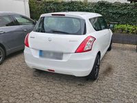 Gebraucht Suzuki Swift 94 PS (69 kW) 2013 Weiß Kleinwagen