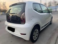 Usata VW up! 60 CV (44 kW) 2020 Bianco Utilitaria