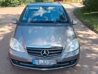 Gebraucht Mercedes A160 Elegance 95 PS (69 kW) 2010 Grau Van / Kleinbus