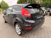 Gebraucht Ford Fiesta Titanium 82 PS (60 kW) 2011 Schwarz Kleinwagen