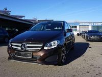 Gebraucht Mercedes B220 177 PS (130 kW) 2018 Orientbraun metallic Van / Kleinbus