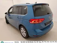Gebraucht VW Touran Highline 122 PS (89 kW) 2022 Blau Van / Kleinbus