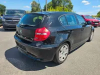 Gebraucht BMW 116 122 PS (89 kW) 2010 Schwarz Kleinwagen