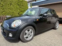 Usata Mini One D 90 CV (66 kW) 2010 Nero Utilitaria