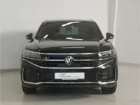 Gebraucht VW Touareg R-line 231 PS (169 kW) 2025 Grenadillschwarz metallic SUV