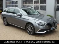 Gebraucht Mercedes E300 194 PS (142 kW) 2023 Grau Limousine