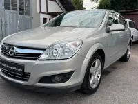 Gebraucht Opel Astra 116 PS (85 kW) 2008 Gold Limousine