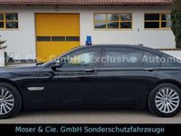 gebraucht BMW 760L i HIGH SECURITY*WERKSPANZER*ARMOURED*VR7/VR9