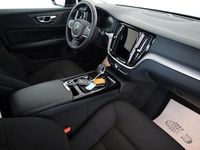 Gebraucht Volvo V60 Inscription 341 PS (250 kW) 2021 Onyx black / metallic (metallic) Kombi