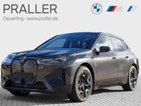 gebraucht BMW iX xDrive40 Sportpaket AHK Glasdach ACC Laserlicht Ka