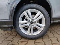 Neu Audi Q2 Advanced Plus 150 PS (110 kW) 2026 Grau SUV