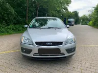 Gebraucht Ford Focus 100 PS (73 kW) 2006 Silber Kombi