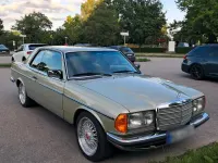 Gebraucht Mercedes 230 136 PS (100 kW) 1981 Grün Coupé