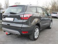 Gebraucht Ford Kuga 150 PS (110 kW) 2019 Grau SUV