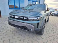 Neu Dacia Duster Extreme 131 PS (96 kW) 2025 Zedergrün SUV