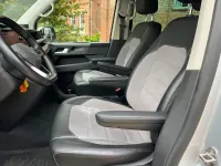 Gebraucht VW Multivan Generation Six 150 PS (110 kW) 2021 Reflexsilber Van / Kleinbus