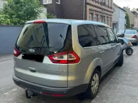 Gebraucht Ford Galaxy Ghia 140 PS (102 kW) 2008 Silber Van / Kleinbus