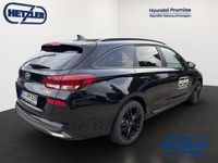 Gebraucht Hyundai i30 Advantage 140 PS (102 kW) 2024 Abyss black / mic Kombi