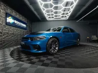 Gebraucht Dodge Charger 373 PS (274 kW) 2024 Blau Kleinwagen