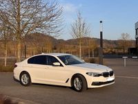 Gebraucht BMW 520 190 PS (139 kW) 2019 Weiß Limousine