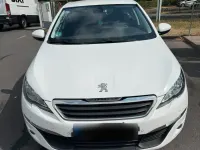 Gebraucht Peugeot 308 125 PS (91 kW) 2014 Weiß Kombi