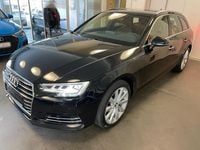 Używany Audi A4 Design 190 KM (139 kW) 2015 Czarny Kombi