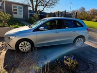 Gebraucht Mercedes E250 218 PS (160 kW) 2022 Silber Limousine