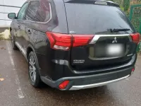 Gebraucht Mitsubishi Outlander 150 PS (110 kW) 2015 Schwarz SUV