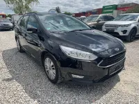Usado Ford Focus 120 CV (88 kW) 2015 Negro Familiar