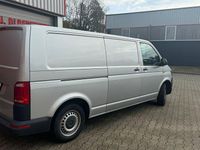Gebraucht VW T6 84 PS (61 kW) 2017 Silber Van