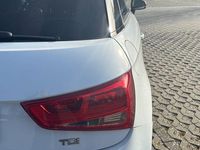 Gebraucht Audi A1 S-Line 90 PS (66 kW) 2014 Weiß Kleinwagen