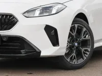 Nowe BMW 120 Performance 170 KM (125 kW) 2026 Biały Hatchback