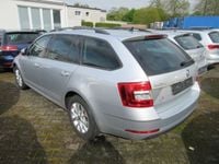 Gebraucht Skoda Octavia Style 150 PS (110 kW) 2020 Silber Kombi