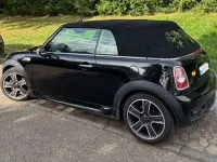Gebraucht Mini Cooper S Cabriolet 184 PS (135 kW) 2011 Schwarz Cabrio