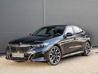 Neu BMW 540 Performance 303 PS (222 kW) 2025 Saphirschwarz Limousine