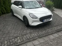 Gebraucht Suzuki Swift Comfort+ 83 PS (61 kW) 2025 Weiß Kleinwagen