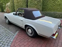 Gebraucht Mercedes 230 150 PS (110 kW) 1965 Weiß Cabrio