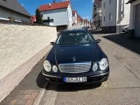 Second-hand Mercedes E270 Elegance 177 CP (130 kW) 2003 Albastru Berlinǎ