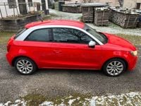 Gebraucht Audi A1 Attraction 122 PS (89 kW) 2012 Rot Kleinwagen